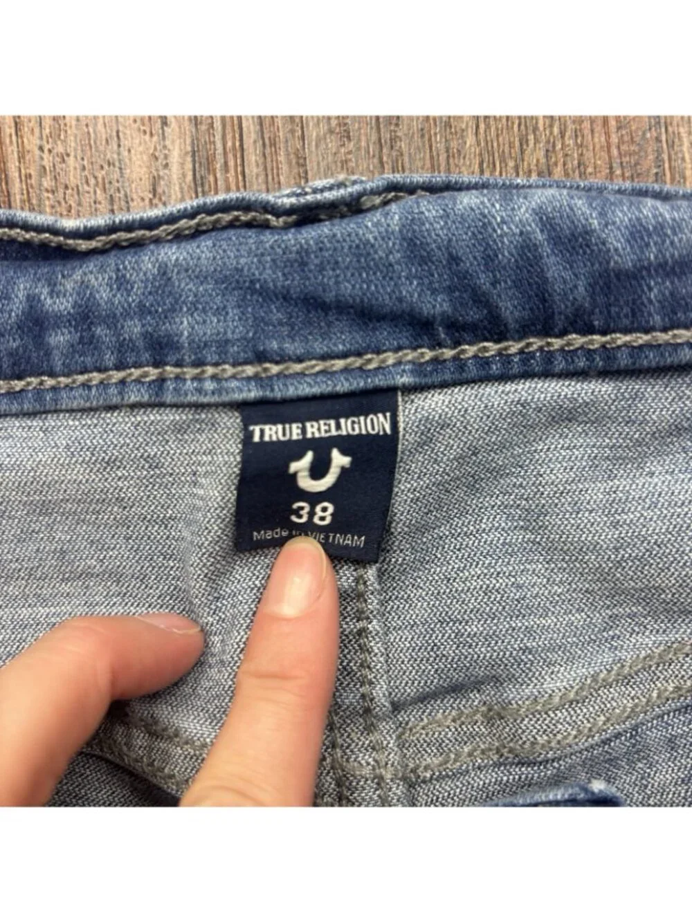 True Religion Geno Relaxed Slim Biker Jeans Distressed Medium Wash Men’s Size 38